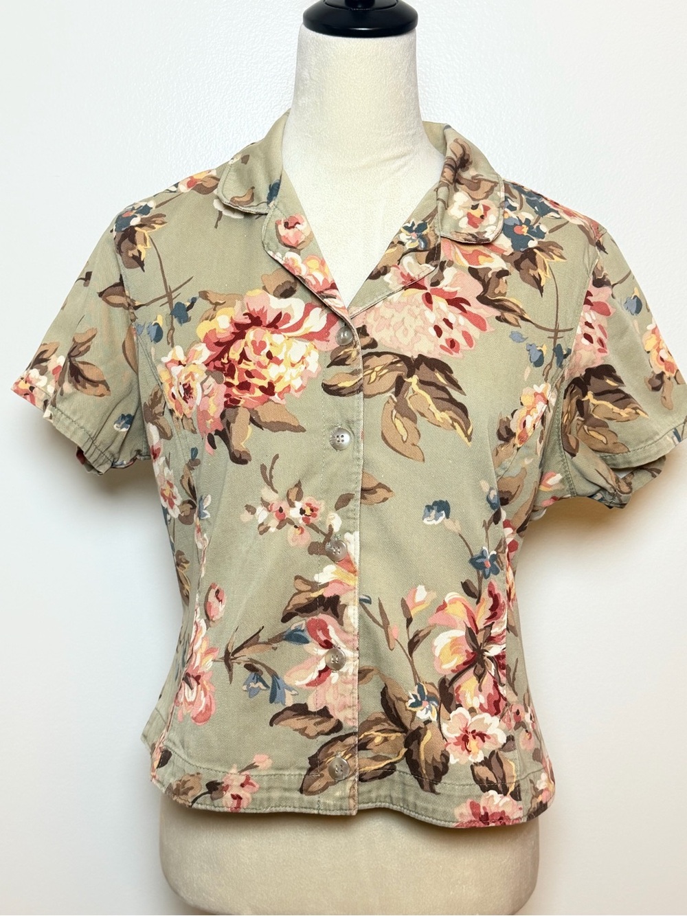 Vintage Willowbend Short Sleeve Floral Button Up Blouse Sage Green Cottagecore